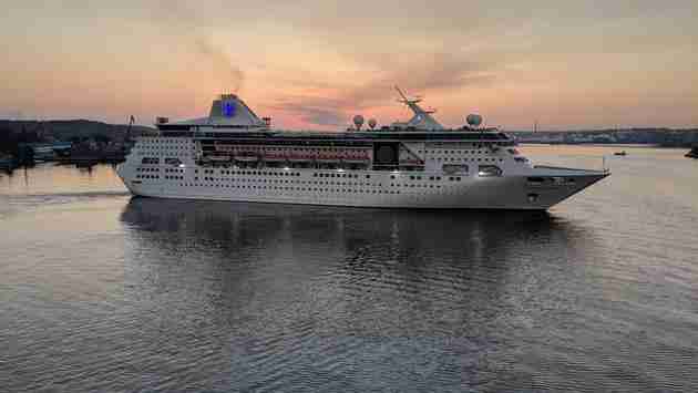 Should Cruise Ships Make COVID-19 Vaccine a Passenger Requirement?