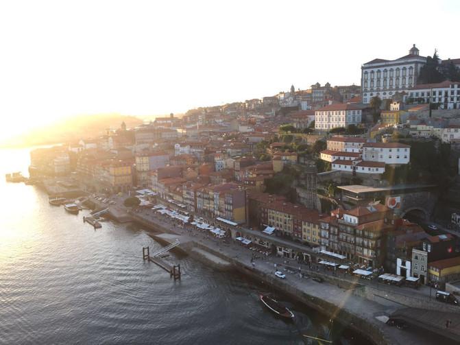 Discovery tour in Portugal (2): the Pearl of the North - Porto + never miss the tour around (magic gemarias of historic city + 