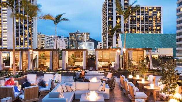 Hawaii Hotels Offering Free Nights for Volunteers