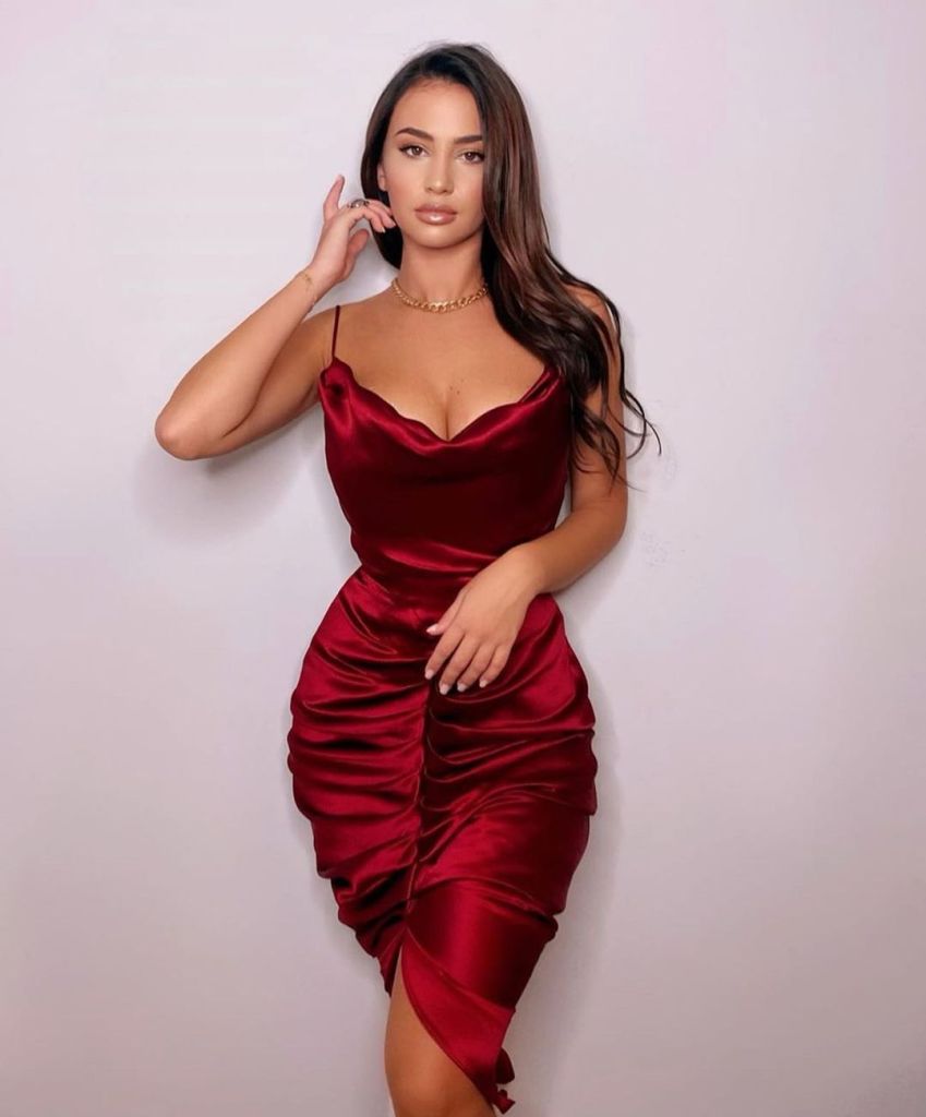 　　15+ Cute Online Stores &amp; Websites Like House of CB With Similar Dresses for CheapSTYLE