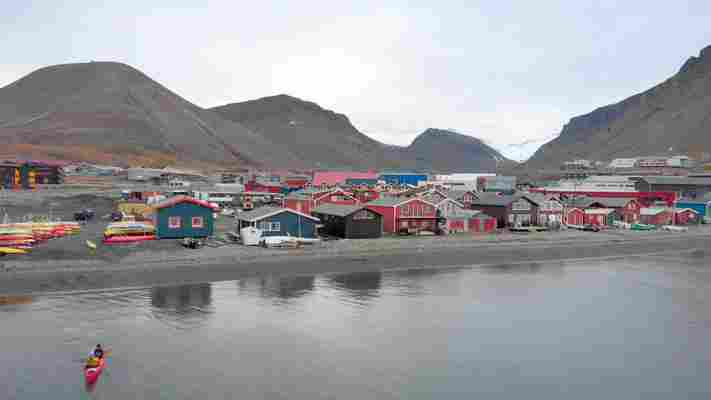 Rebuilding the world’s northernmost town