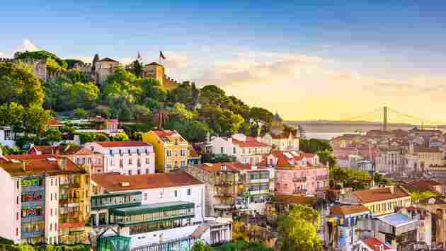Portugal Soon To Reopen To Vaccinated US Tourists